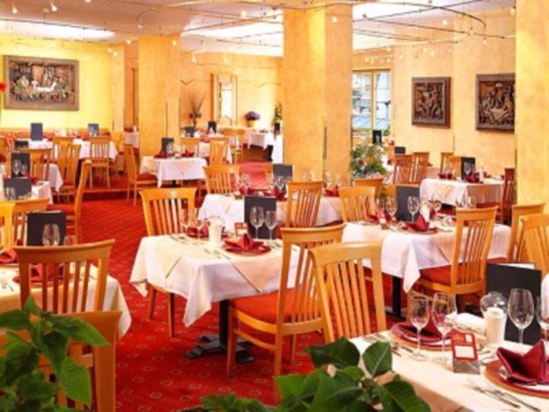 Schuetz Hotel Obertauern Bagian luar foto